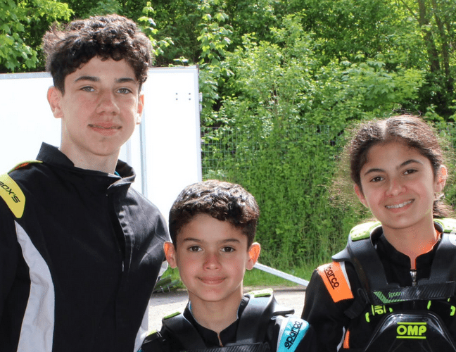 🏁 Sur la piste, nous partageons plus que des chronos.